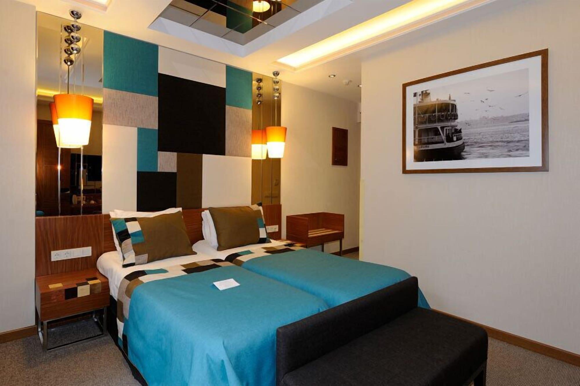 Collage Taksim 3* Istanboel